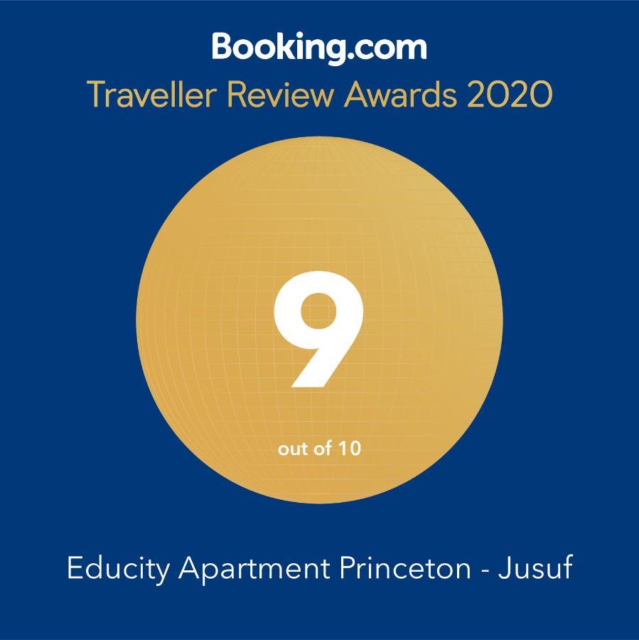 Educity Apartment Princeton - Jusuf Сурабая Экстерьер фото